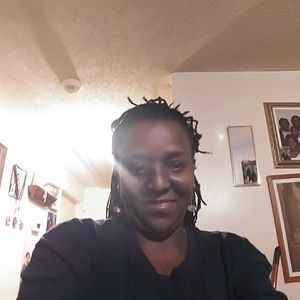 Meet your Posher, Vickie